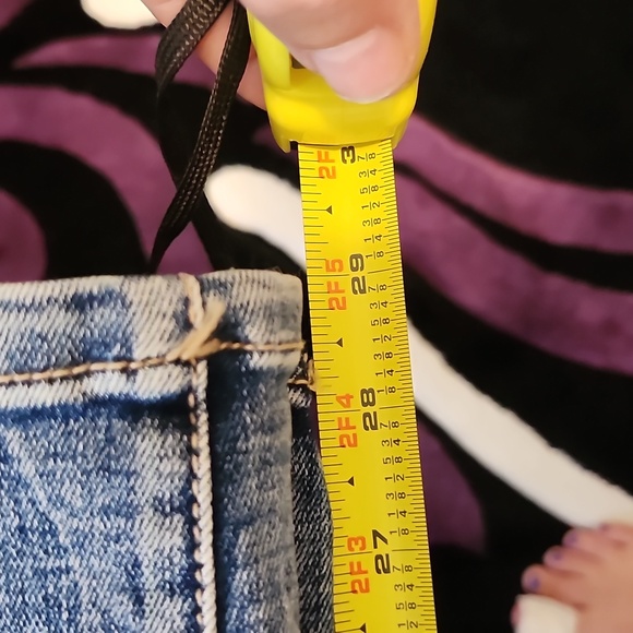 Women's BKE Payton Washed Distressed Ripped Jeans Size 28 - Picture 6 of 9